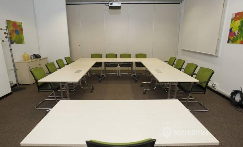 36 m² Shared office  in Milan, Via Santa Maria Valle 3 (20123) - 4 | MatchOffice