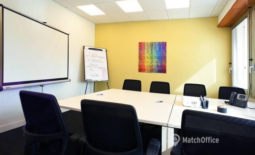 Esplora ufficio coworking adatto a Roma di 70 m², Via Vincenzo Bellini 22 - 3 | MatchOffice