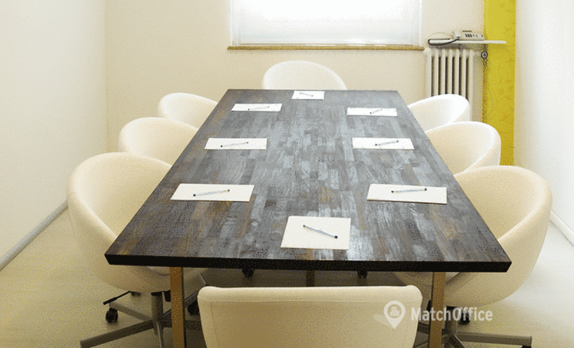 Affitta ufficio condiviso comodo a Milano di 4 m², Via Meda 36 - 2 | MatchOffice.it