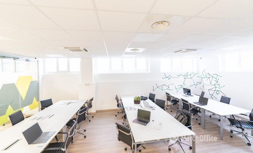 500 m² Business center in Milan, Via Jacopo dal Verme 7 (20159) - 2 | MatchOffice.com