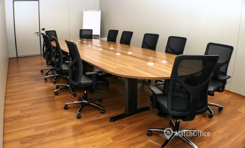 Affitta ufficio temporaneo adatto a Modena di 30 m², Viale Virgilio 52E - 2 | MatchOffice.it