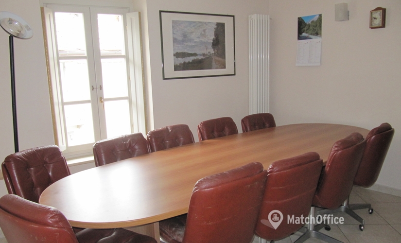 Prenota un centro conferenze accogliente a Aosta di 10 m², Via Ollietti 1 - 0 | MatchOffice