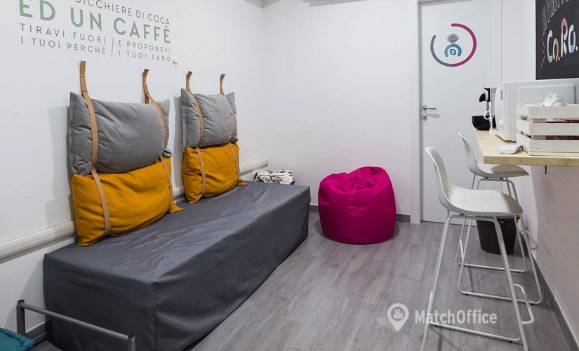 Join suitable a 80 m² Shared office  in Rome, Via Erasmo Gattamelata 137 (00176) - 5 | MatchOffice.com