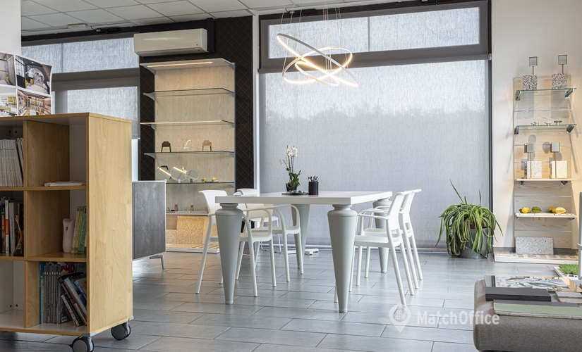 50 m² Conference center in Padova, Via a Valerio (35028) - 0 | MatchOffice