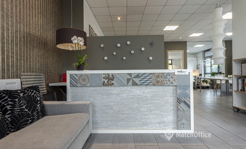 50 m² Convention center in Padova, Via a Valerio (35028) - 2 | MatchOffice.com