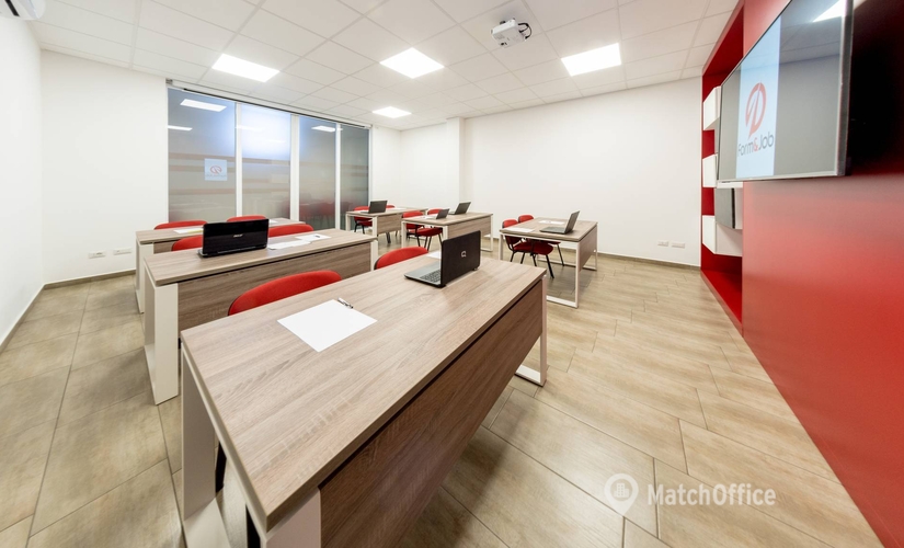 Affitta una sala riunioni accogliente a Taranto di 100 m², C.da Fontanelle - 2 | MatchOffice.it