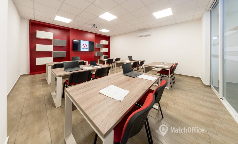 Scegli una sala conferenze affidabile a Taranto di 100 m², C.da Fontanelle - 3 | MatchOffice.it