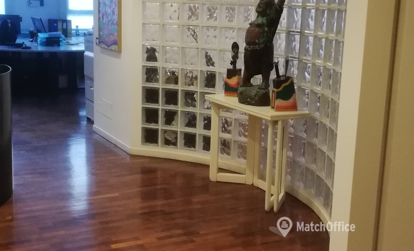 Uffici e spazi aziendali da affittare a Milano di 200 m², Via Correggio 1 - 1 | MatchOffice.it