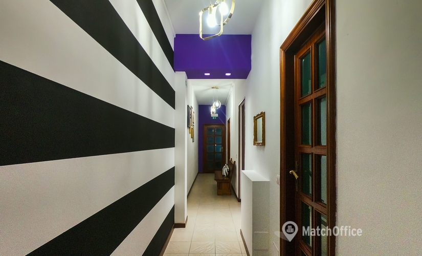 125 m² Business space building up for rent in Bari, Via Principe Amedeo 160 (70122) - 1 | MatchOffice