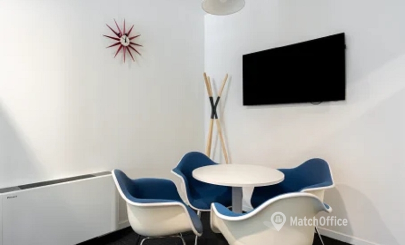 100 m² Business center property for rent in Florence, Viale Matteotti (50121) - 3 | MatchOffice.com