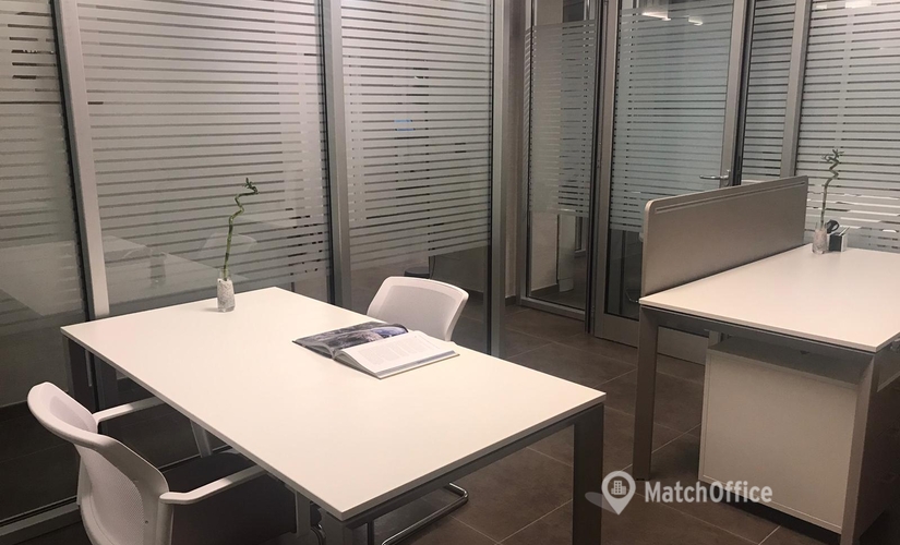 18 m² Business center place available to rent in Bari, Via Marco Partipilo 48 (70124) - 0 | MatchOffice.com