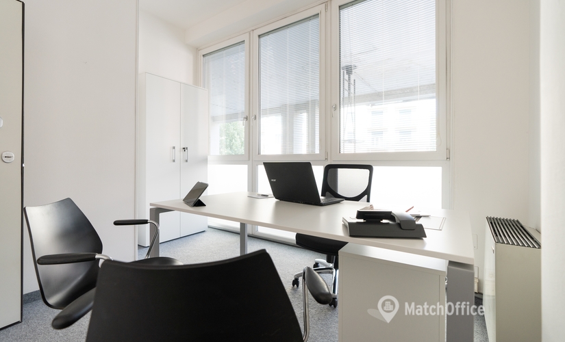 Scegli una sala conferenze affidabile a Bologna di 22 m², Via Ferrarese 3 - 2 | MatchOffice