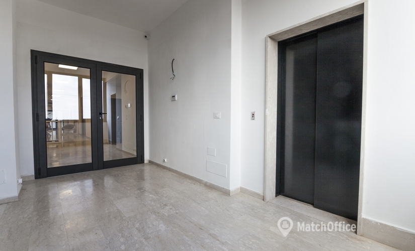 18 m² Conference space in Bari, Via Monsignor Jolando Nuzzi  (70129) - 4 | MatchOffice.com