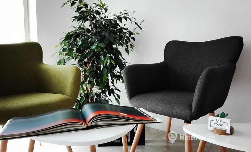 Explore comfortable a 50 m² Shared workspace  in Palermo, Via Monti Iblei (90144) - 2 | MatchOffice.com