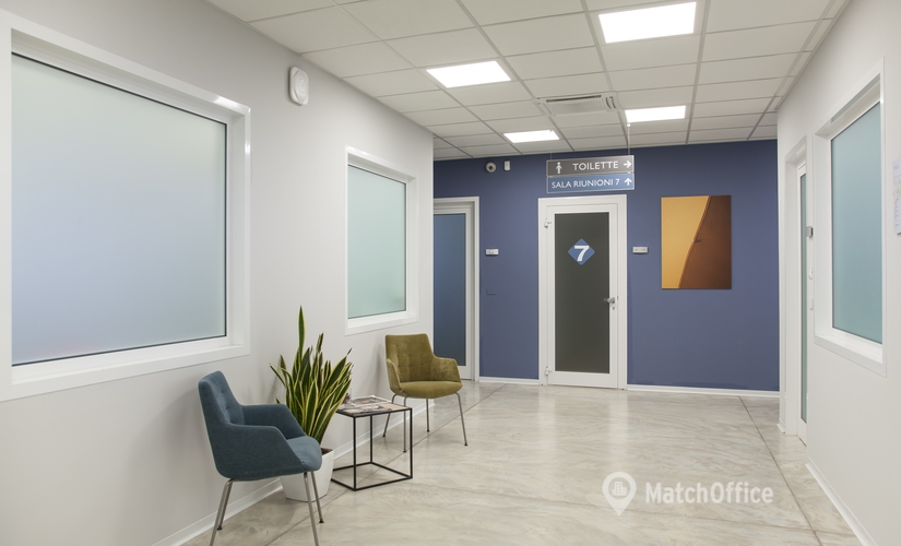 64 m² Conference space in Vicenza, Via Ludovico Lazzaro Zamenhof (36100) - 2 | MatchOffice.com