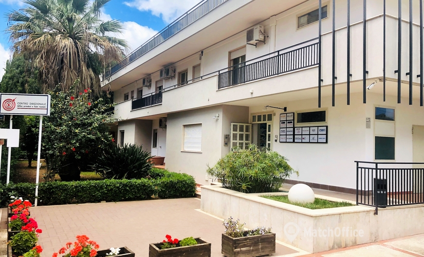 28 m² Business park property up for rent in Palermo, Viale Regione Siciliana N. O. (90145) - 0 | MatchOffice.com