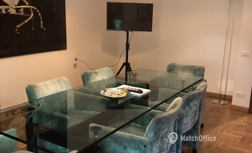 Book a 30 m² Meeting room in Prato, Via Piero della Francesca (59100) - 5 | MatchOffice.com