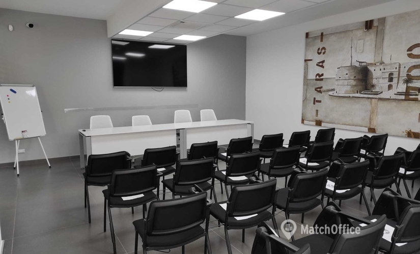 Prenota una sala riunioni affidabile a Taranto di 25 m², Viale Virgilio 20 - 2 | MatchOffice