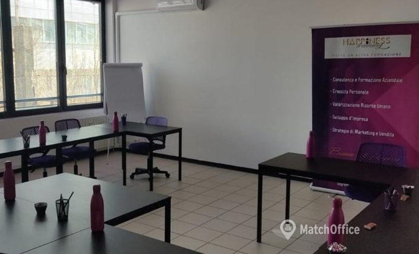Scegli una sala conferenze affidabile a Bologna di 50 m², Via Alfieri Maserati - 2 | MatchOffice.it