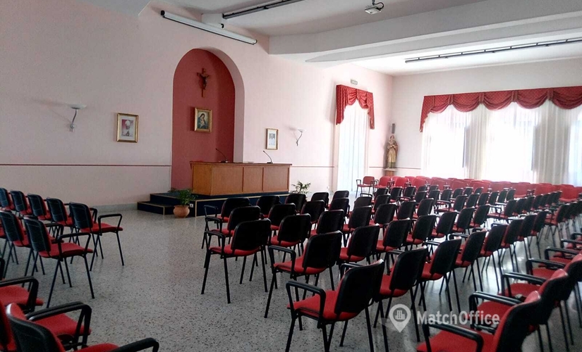 Scegli un centro conferenze accogliente a Catania di 350 m², Viale Odorico da Pordenone - 1 | MatchOffice