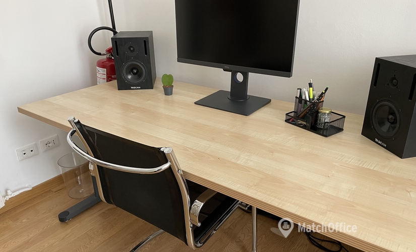 12 m² Coworking space in Milan, Via Malachia Marchesi de' Taddei 4 (20146) - 1 | MatchOffice.com