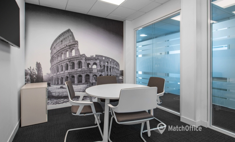 Prenota uno spazio per conferenze affidabile a Municipio II di 15 m², Via Vincenzo Bellini 22 - 1 | MatchOffice