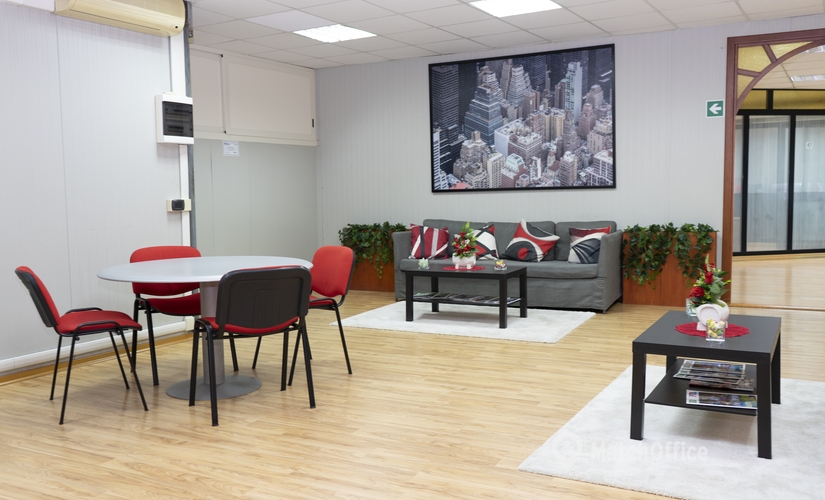 21 m² Serviced office for rent in Naples, Via Eleonora Duse 26, 80126  - 2 | MatchOffice