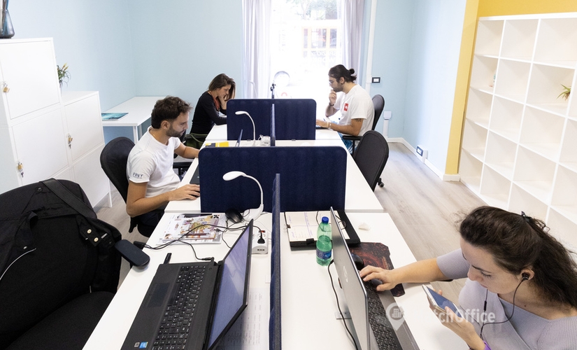 130 m² Office for rent in Naples, Via Leonardo Da Vinci 31, 80038  - 2 | MatchOffice.com