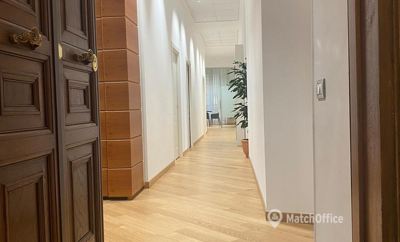 Scegli una sala riunioni affidabile a Municipio I di 40 m², Via della Mercede 11 - 1 | MatchOffice.it