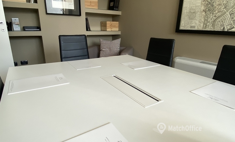 Affitta un centro conferenze affidabile a Bari di 45 m², Via Marco Partipilo - 3 | MatchOffice.it
