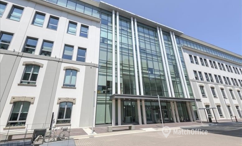 30 m² Shared office  in Milan, Via Benigno Crespi 19 (20159) - 1 | MatchOffice.com