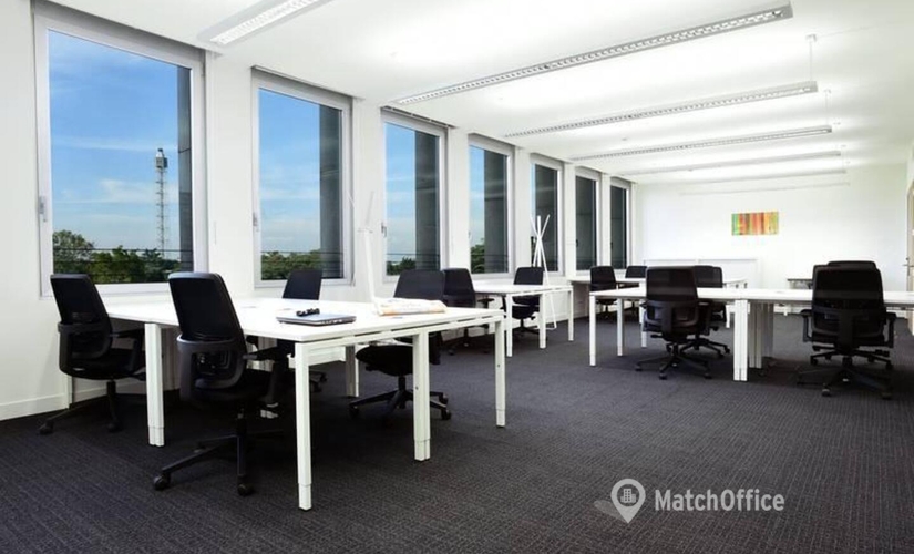 Prenota un centro conferenze affidabile a Milano di 20 m², Via Pietro Paleocapa 7 - 3 | MatchOffice.it