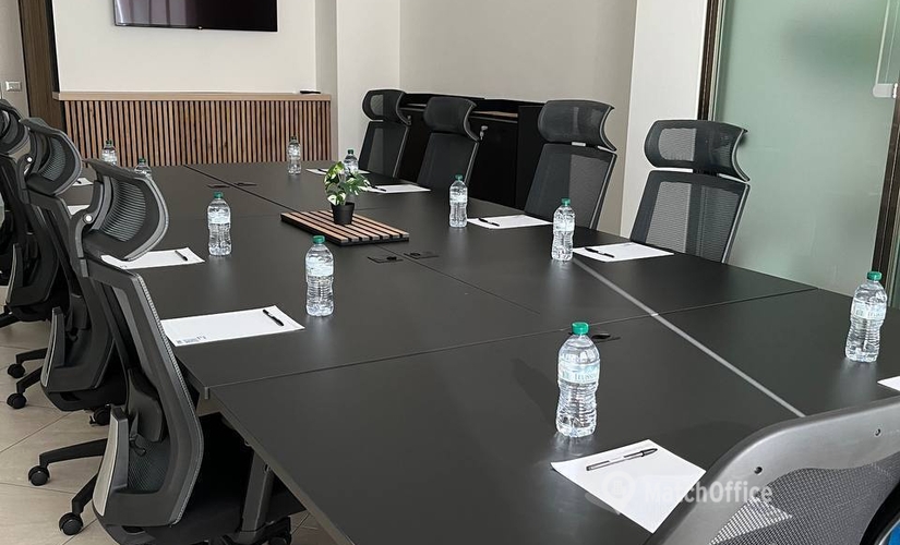 Esplora ufficio temporaneo comodo a Rovigo di 1000 m², Via Maestri Del Lavoro 7E - 1 | MatchOffice