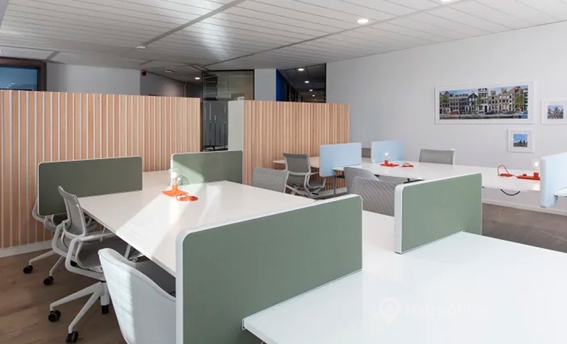 100 m² Serviced office in Milan, Via Gaetano de Castillia 23 (20124) - 1 | MatchOffice