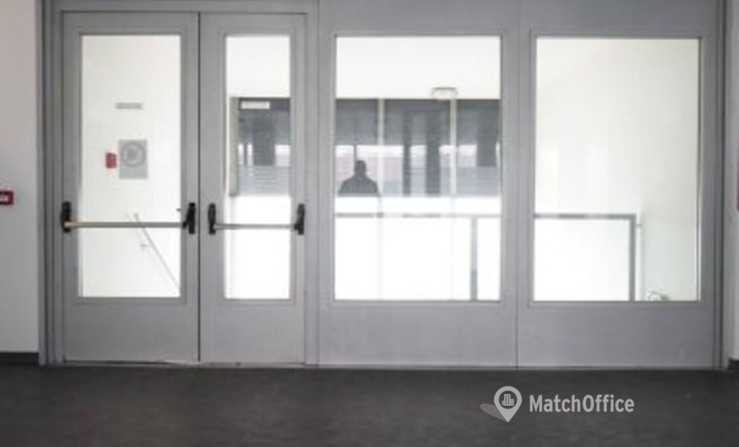 100 m² Coworking  in Milan, Via Caboto 7/A (20094) - 4 | MatchOffice
