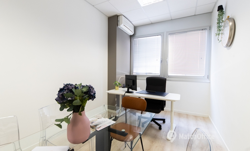 70 m² Co-working  in Bari, Via Sparano da Bari 72 (70121) - 4 | MatchOffice.com