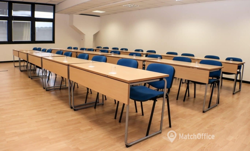 30 m² Coworking  in Modena, Viale Virgilio 52E (41100) - 2 | MatchOffice.com