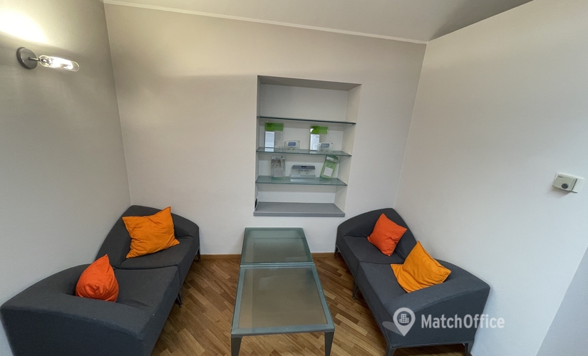 Prenota una sala conferenze affidabile a Bergamo di 25 m², Via Borfuro 7 - 3 | MatchOffice