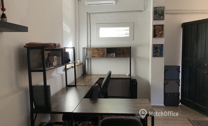 Esplora ufficio condiviso comodo a Bologna di 48 m², Via Sante Vincenzi 2 - 1 | MatchOffice.it