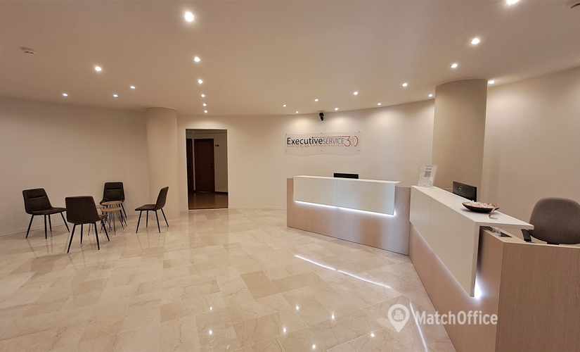 30 m² Conference hall in Brescia, Via Cipro 1 (25124) - 1 | MatchOffice.com