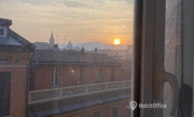 Affitta un centro conferenze affidabile a Bologna di 12 m², Via Farini 28 - 3 | MatchOffice.it