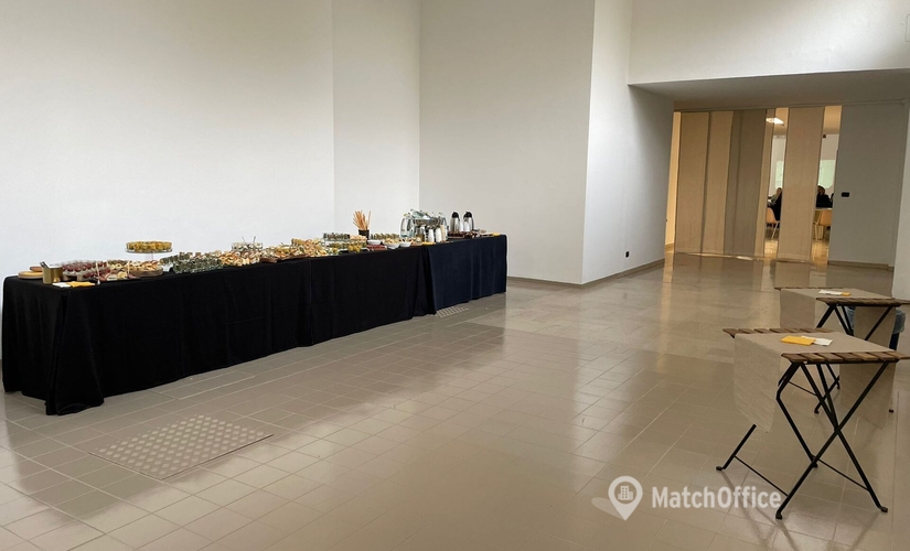 Scegli una sala conferenze affidabile a Torino di 200 m², Via Plava 62 - 2 | MatchOffice.it