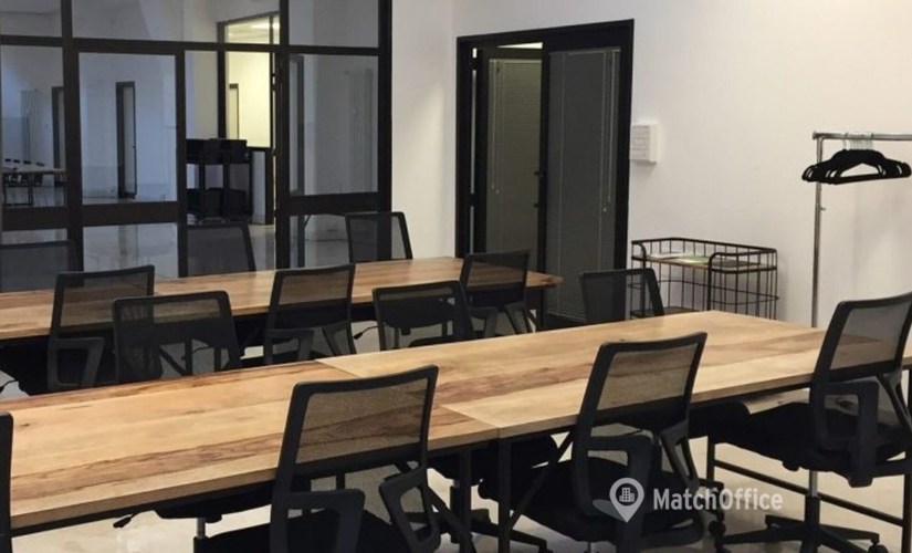 Trova ufficio temporaneo comodo a Bologna di 48 m², Via Sante Vincenzi 2 - 3 | MatchOffice.it