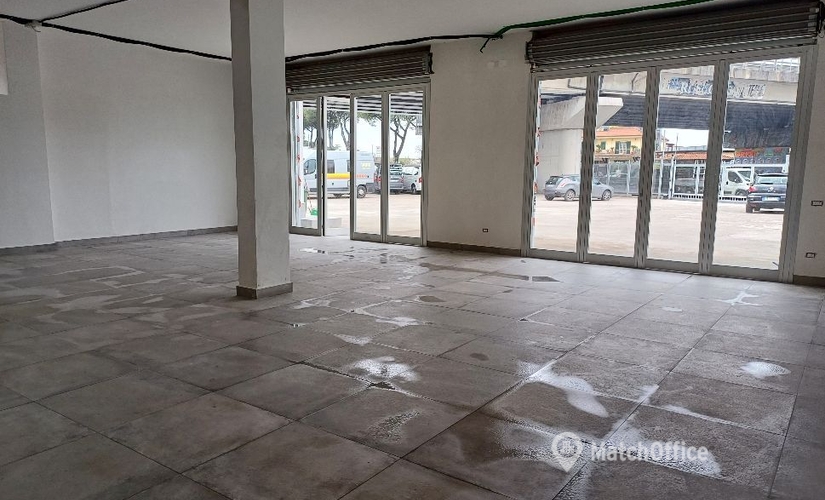 150 m² Business space in Naples, Via Lucania 1 (80017) - 1 | MatchOffice.com