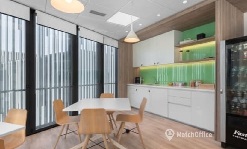 Collabora con il nostro indirizzo ufficio virtuale funzionale a Municipio IV, Piazza Carlo Magno - 7 | MatchOffice