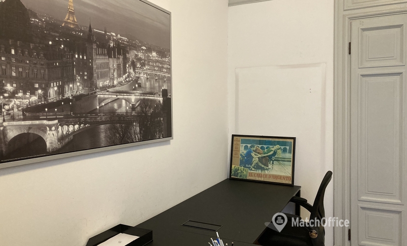 160 m² Conference hall in Milan, Piazza Luigi Vittorio Bertarelli 1 (20122) - 2 | MatchOffice.com