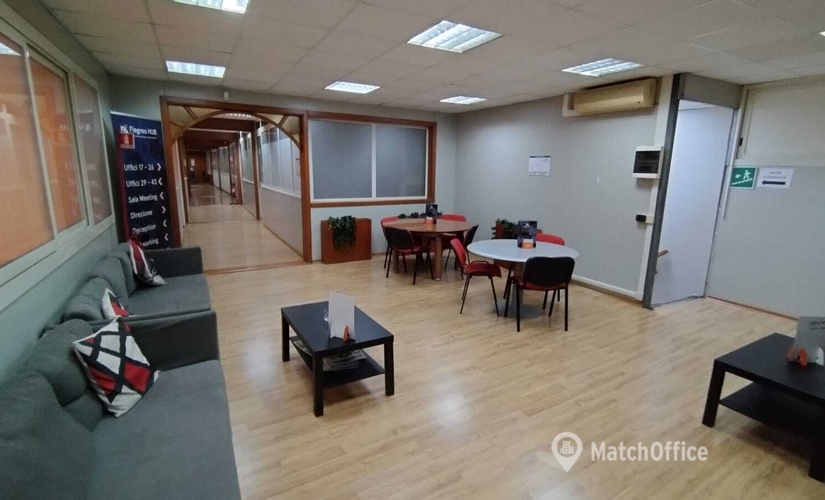 25 m² Serviced office in Naples, Via Eleonora Duse 26 (80126) - 1 | MatchOffice