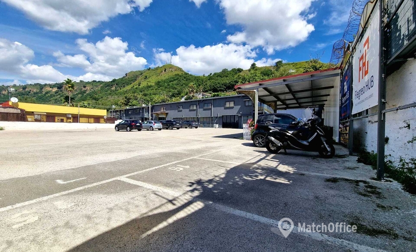 30 m² Business park in Naples, Via Eleonora Duse 26 (80126) - 4 | MatchOffice.com