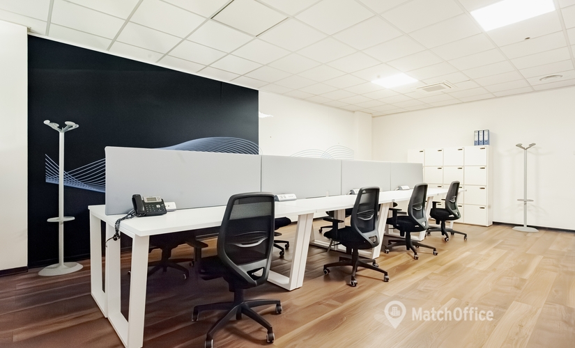 Spazi per uffici comodi disponibili per l'affitto a Milano di 87 m², Via Lorenzo Valla 16 - 4 | MatchOffice