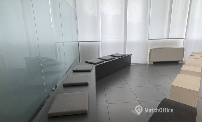 Trova ufficio temporaneo flessibile a Torino di 200 m², Corso Giulio Cesare 338/26 - 3 | MatchOffice.it